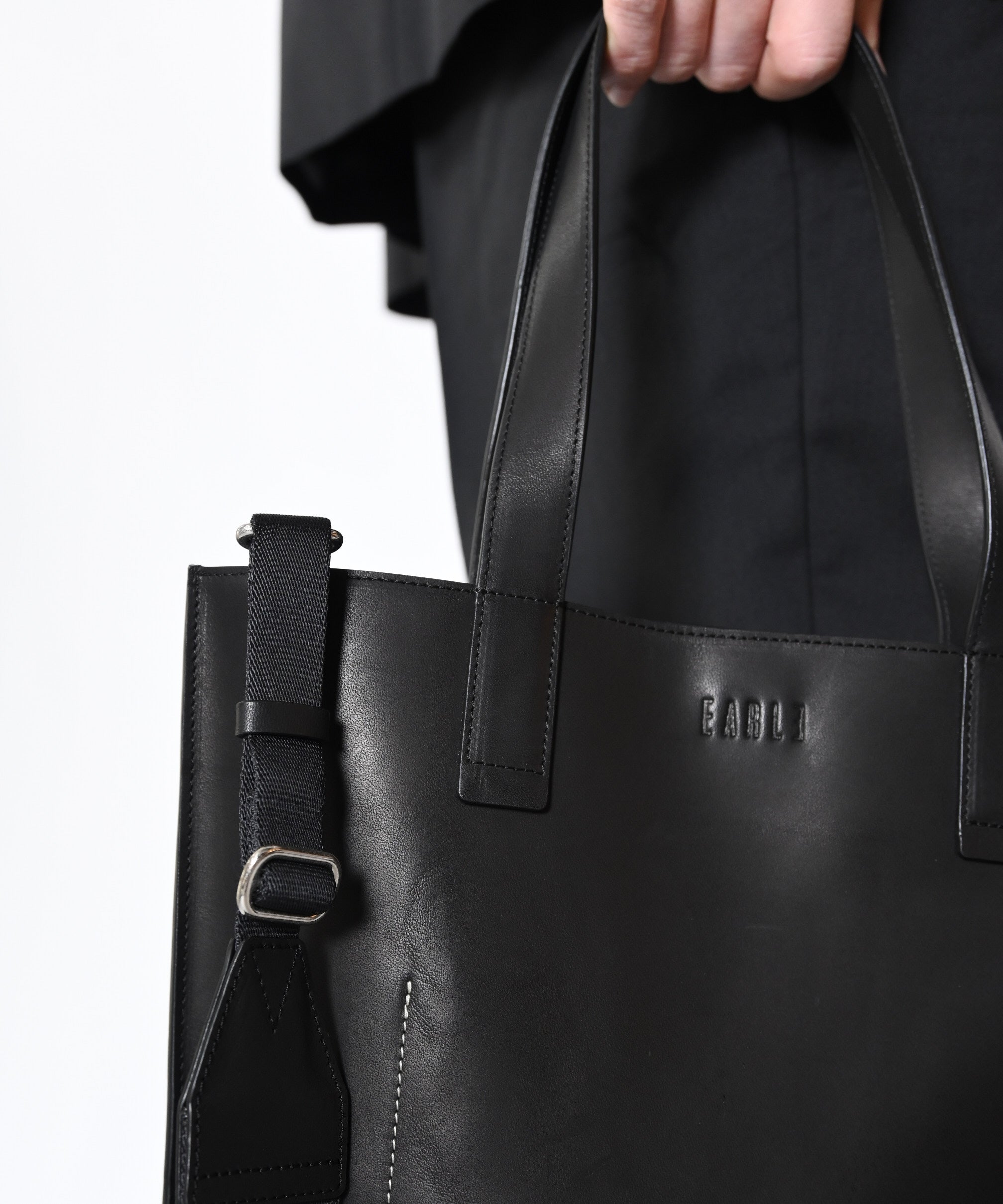 Shoe sole multi tote bag / ER3505