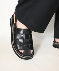 Wide woven sandals / ER3303