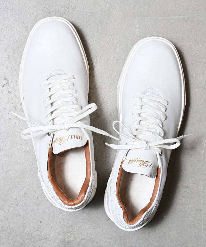 Hole cut sneakers / ER3402 – EARLE(アール)｜公式オンラインストア 